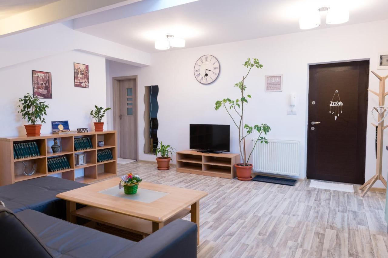 Romexpo Apartment Luxury - Aproape De Centru Si Parc Herastrau! Bükreş Dış mekan fotoğraf