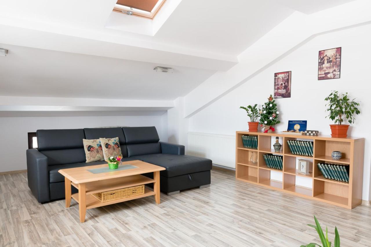 Romexpo Apartment Luxury - Aproape De Centru Si Parc Herastrau! Bükreş Dış mekan fotoğraf